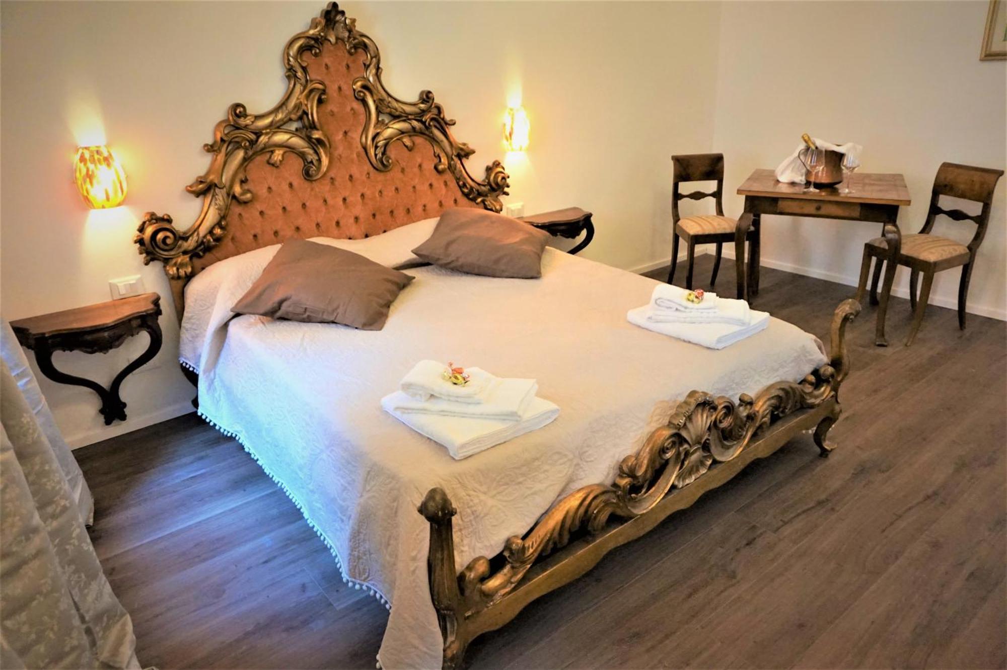 Sara S Luxury Home Five Minutes From Piazza San Marco Венеция Экстерьер фото